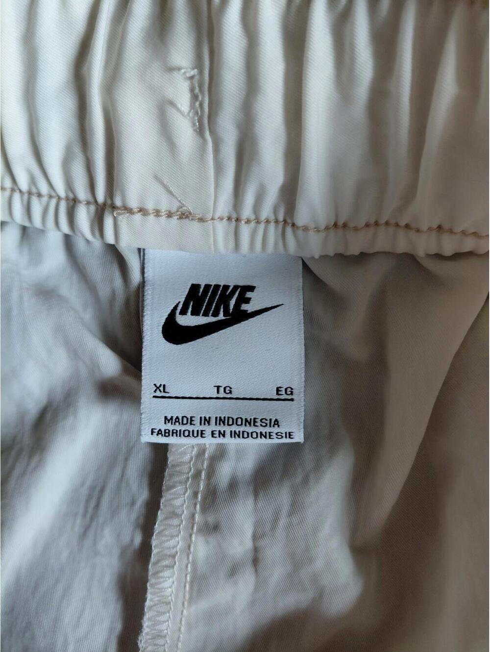 Nike Sportswear Woven Wind Pants Womens XL White Beige DM6209-030 Loose Baggy - Picture 7 of 12